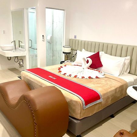 Mayumi Lodge Puerto Princesa Екстер'єр фото