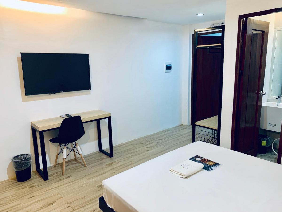 Mayumi Lodge Puerto Princesa Екстер'єр фото