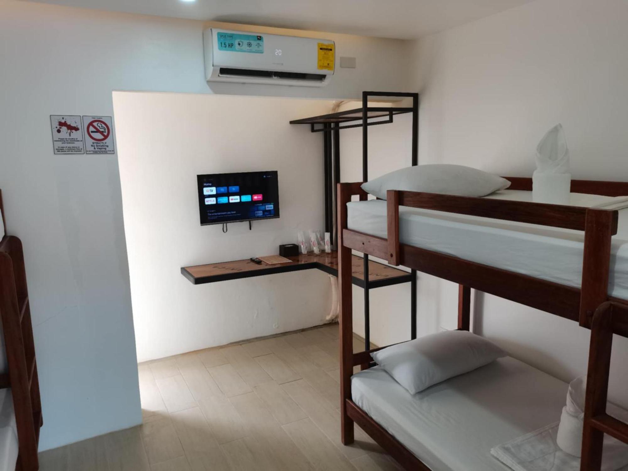Mayumi Lodge Puerto Princesa Екстер'єр фото