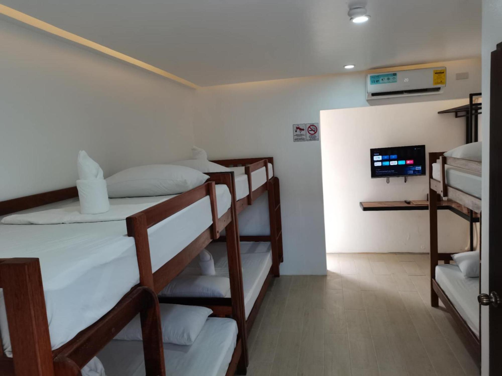 Mayumi Lodge Puerto Princesa Екстер'єр фото